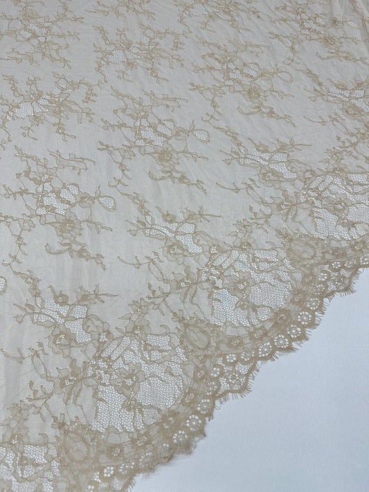 Chantilly Bridal - Mushroom